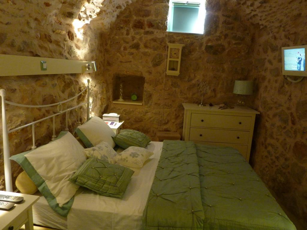 St. George Sykoussis Traditional Residence Agios Georgios Sykousis Quarto foto
